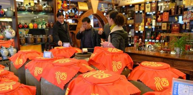 教你如何挑选纯粮酒 咋挑优质纯粮酒